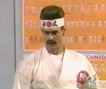 Jim Carrey Teaches Women's Self-Defense